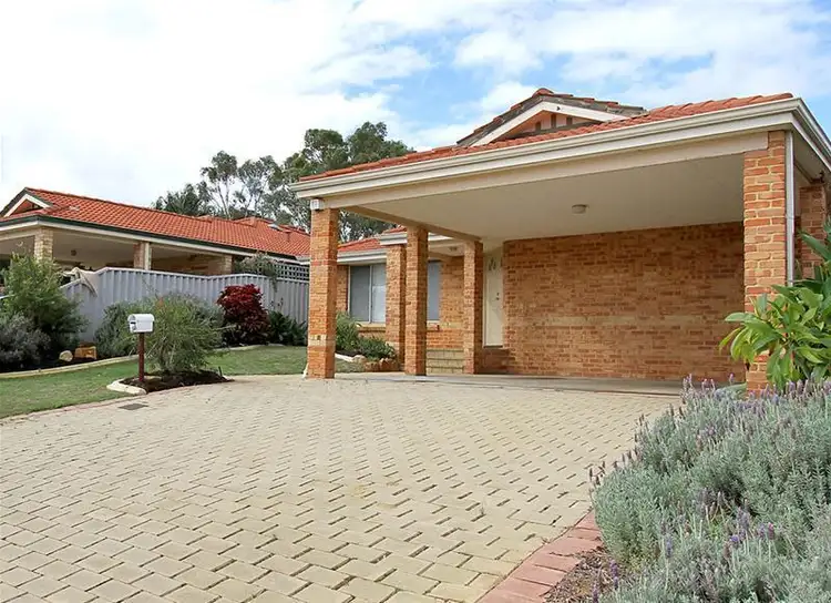 19B Stonehaven Parade, Kinross WA 6028