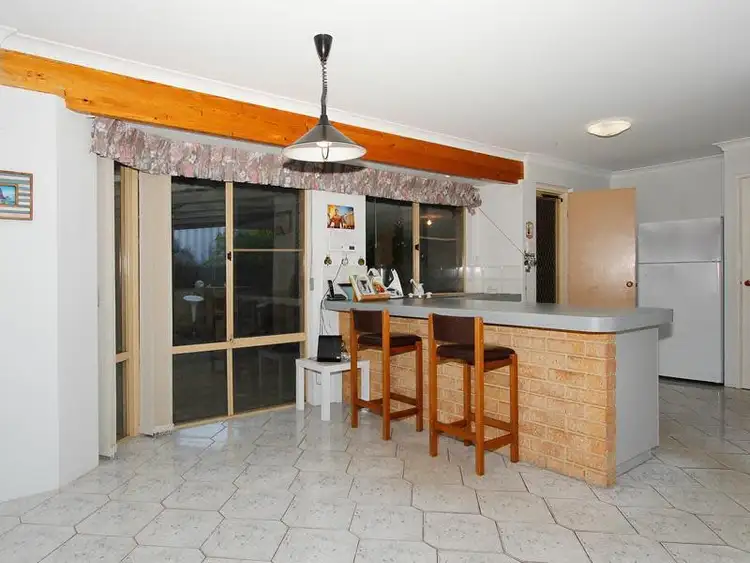 Sixth view of Homely house listing, 10 Fontana Cove, Joondalup WA 6027