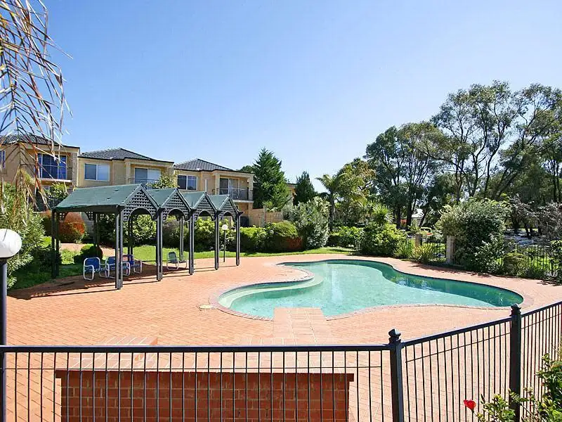 Main view of Homely villa listing, 4/5 Spyglass Grove, Connolly WA 6027