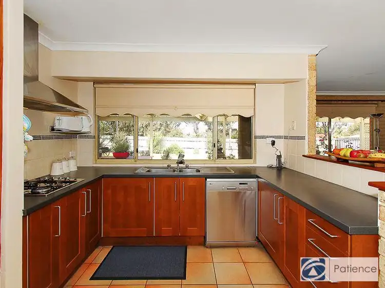 Fifth view of Homely house listing, 28 Simcoe Court, Joondalup WA 6027