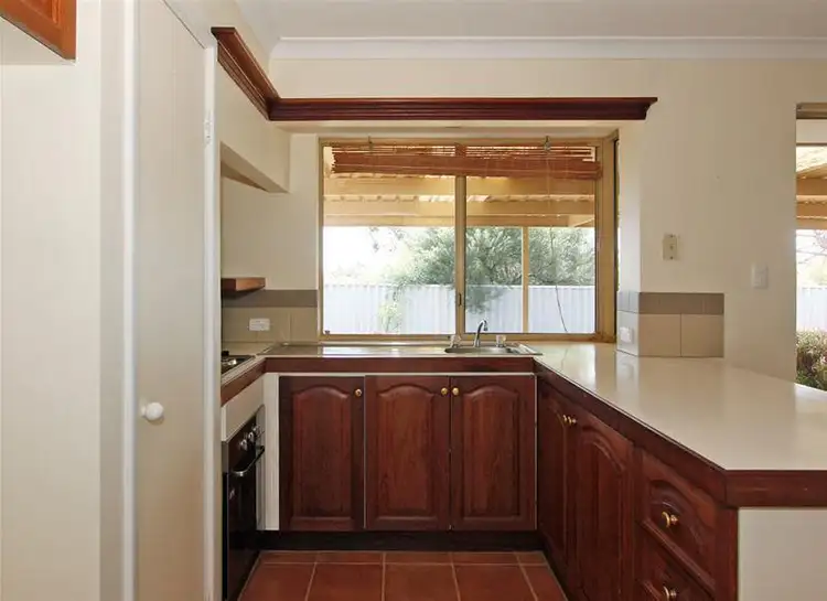 Sixth view of Homely house listing, 5 Hitek Court, Merriwa WA 6030