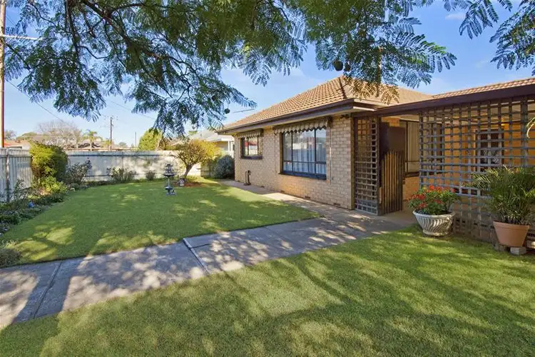11 Bertana Road, Para Hills West SA 5096