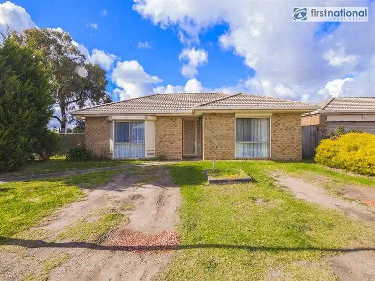 Second view of Homely house listing, 32 Exmouth Road, Craigieburn VIC 3064