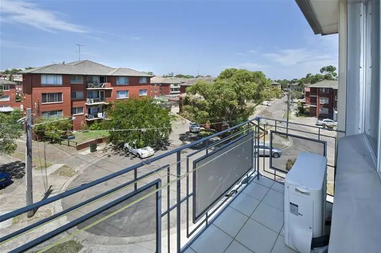 Second view of Homely apartment listing, 5/1 James Place, Hillsdale NSW 2036