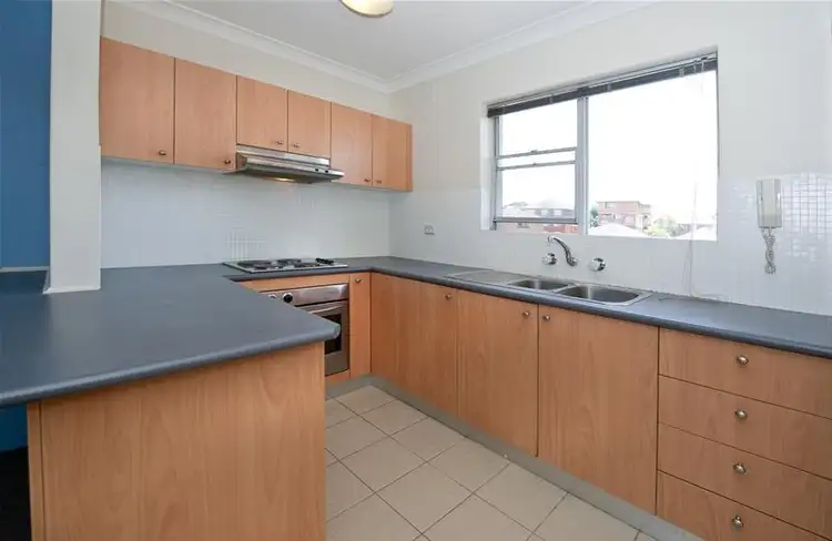 Fifth view of Homely apartment listing, 5/1 James Place, Hillsdale NSW 2036