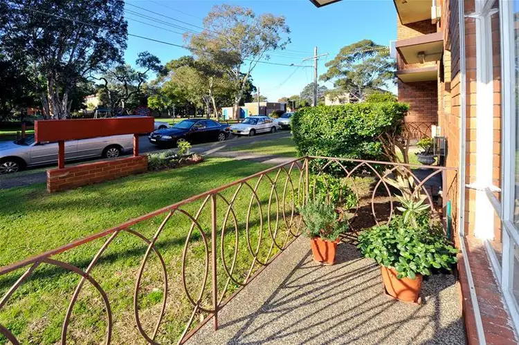 Second view of Homely apartment listing, 4/1 Dalby Place, Eastlakes NSW 2018