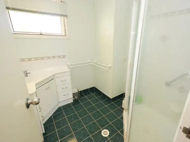 Sixth view of Homely house listing, 2 Earlsfield Street, Biloela QLD 4715