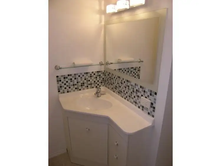 Seventh view of Homely unit listing, 2/1-5 Racecourse Road, Bright VIC 3741