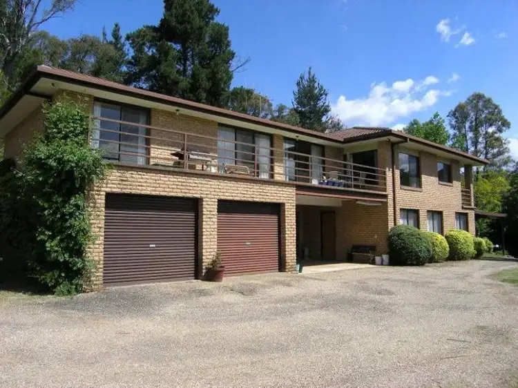 22 Alrima Court, Bright VIC 3741