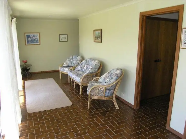 Seventh view of Homely house listing, 22 Alrima Court, Bright VIC 3741