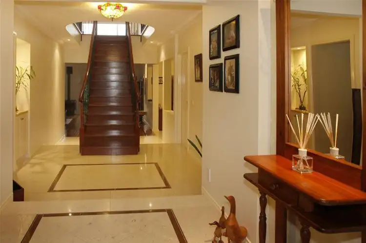 Fifth view of Homely house listing, 3 Yaldara Drive, Berwick VIC 3806