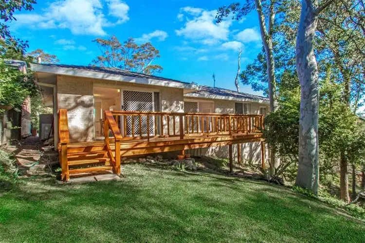 17 Dunrossil Avenue, Watanobbi NSW 2259