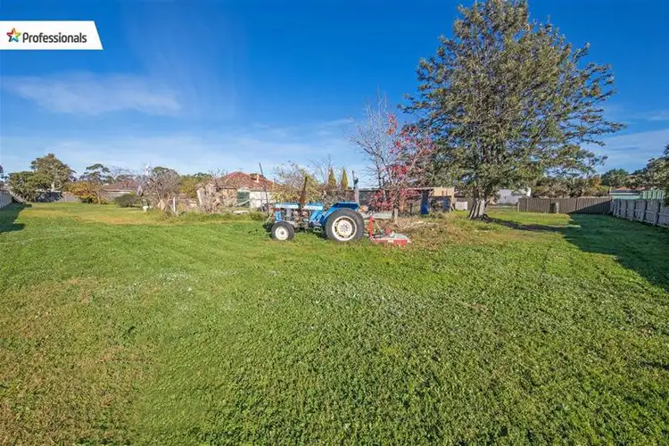 Sixth view of Homely house listing, 52-54 Wellington Street, Darley VIC 3340