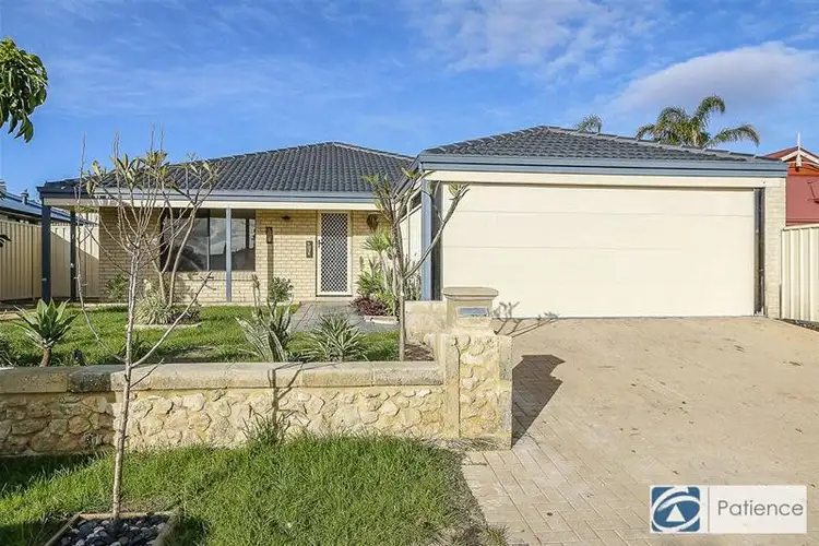 24 Lyndavale Loop, Carramar WA 6031