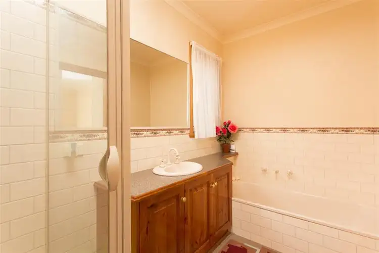 Sixth view of Homely townhouse listing, 2/482 Walnut Avenue, Mildura VIC 3500