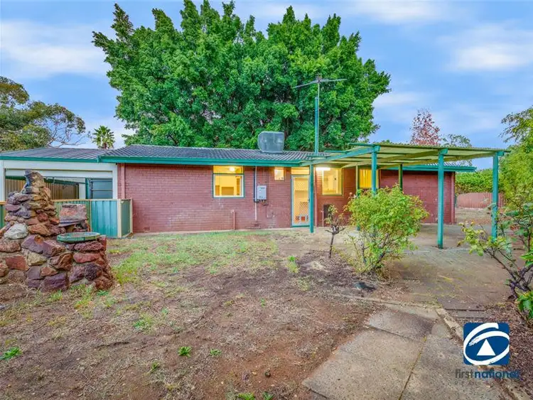 Fifth view of Homely house listing, 14 Natasha Way, Camillo WA 6111