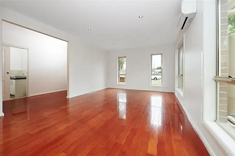 Third view of Homely townhouse listing, 4/84 Kathryn Road, Knoxfield VIC 3180