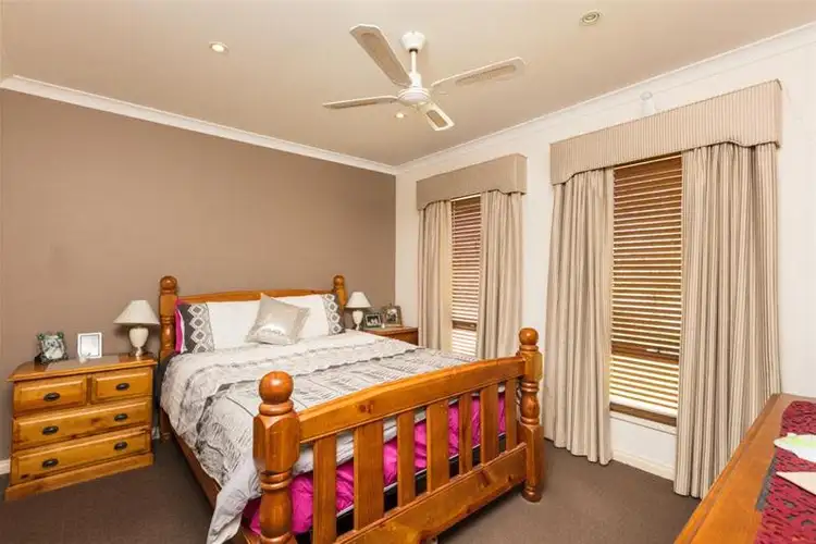 Seventh view of Homely house listing, 14 Heidi Court, Mildura VIC 3500