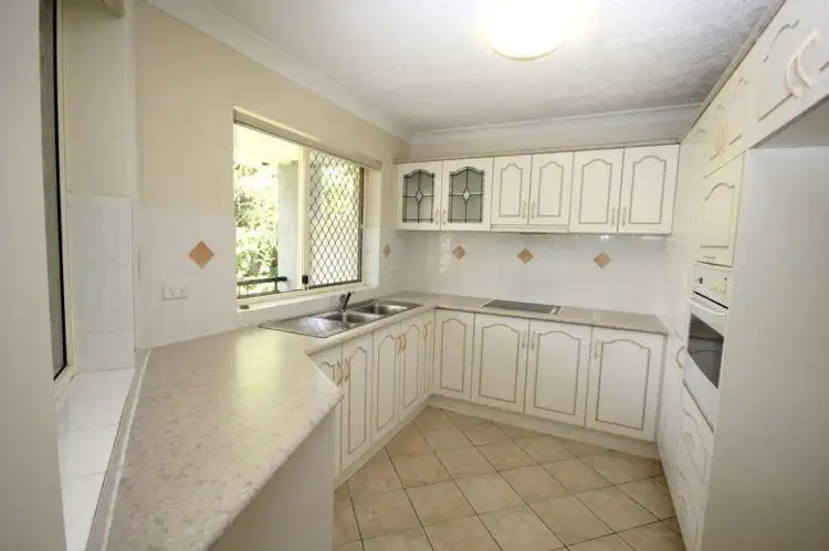 Second view of Homely unit listing, 4/15 Chatsworth Road, Greenslopes QLD 4120