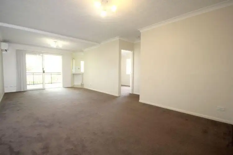 Fourth view of Homely unit listing, 4/15 Chatsworth Road, Greenslopes QLD 4120