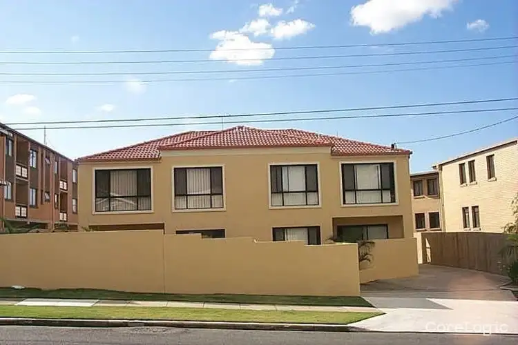 Main view of Homely unit listing, 3/70 York Street, Coorparoo QLD 4151