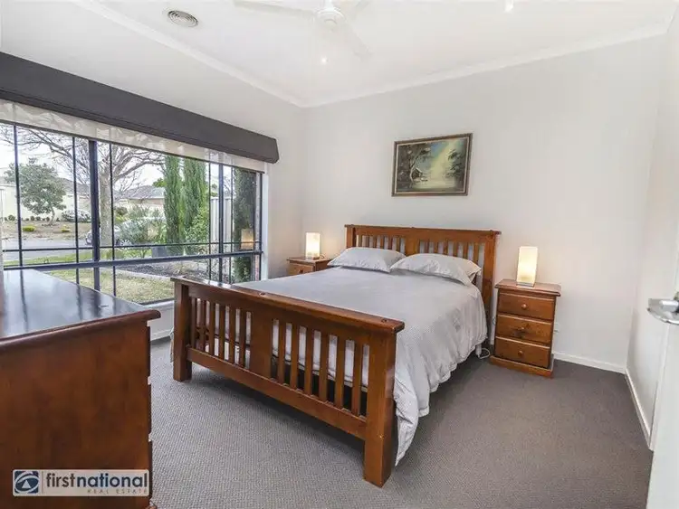 Fourth view of Homely house listing, 17 Bathurst Close, Craigieburn VIC 3064