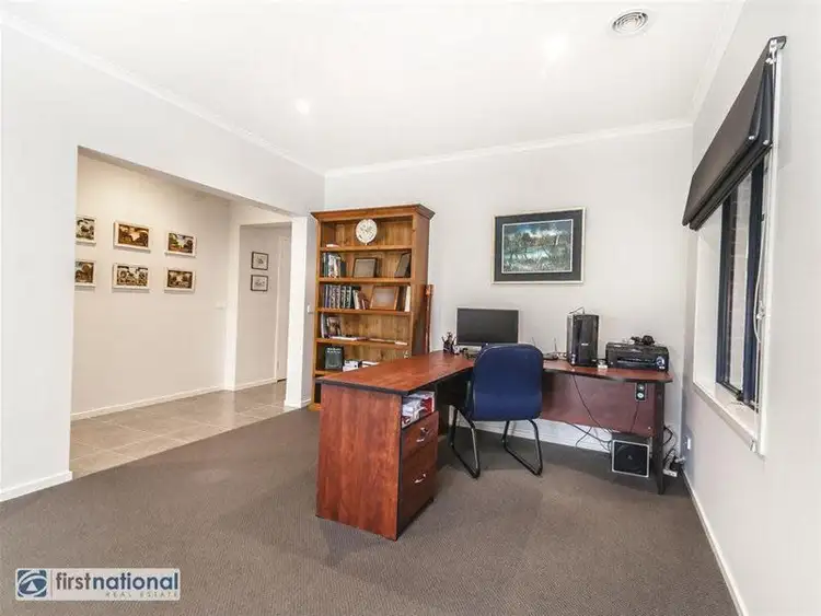 Sixth view of Homely house listing, 17 Bathurst Close, Craigieburn VIC 3064