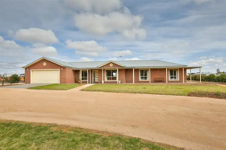 746 Cureton Avenue, Nichols Point VIC 3501
