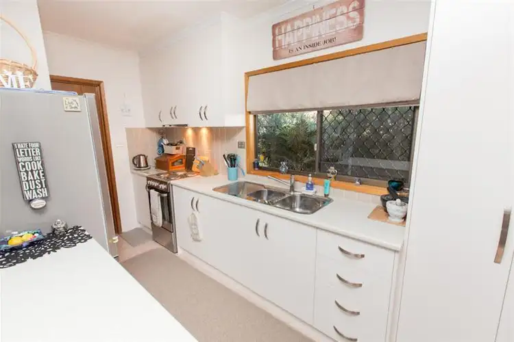 Fifth view of Homely house listing, 7 Wattle Street, Red Cliffs VIC 3496