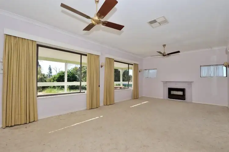 Third view of Homely house listing, 400 Viveash Road, Swan View WA 6056