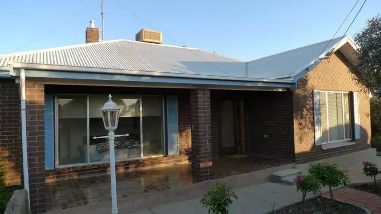 6 Seaview Road, Maitland SA 5573