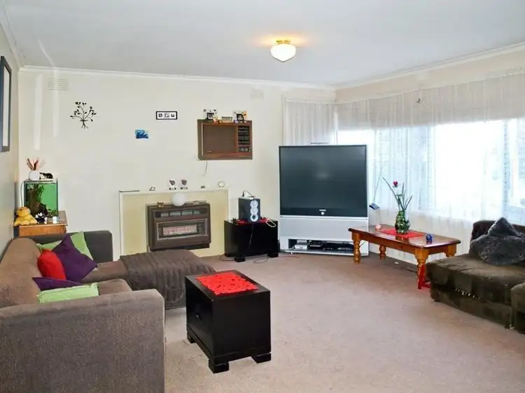 Second view of Homely house listing, 6 Adele Court, Ringwood VIC 3134