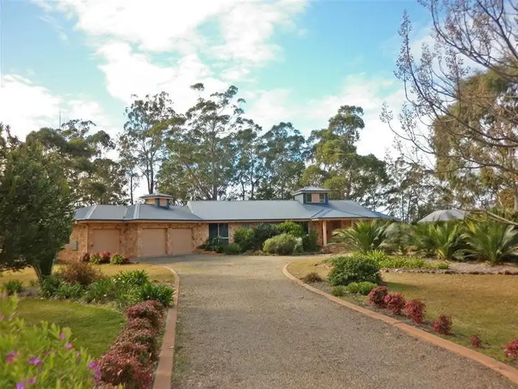 6 The Landing, Mossy Point NSW 2537