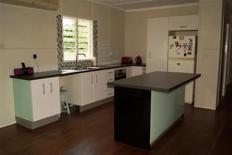 Sixth view of Homely house listing, 8 Place Avenue, Sarina QLD 4737