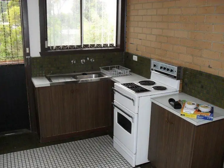 Fourth view of Homely unit listing, 4/8 Seaview Parade, Dromana VIC 3936