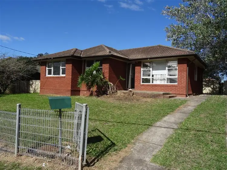 301 Smithfield Road, Fairfield West NSW 2165