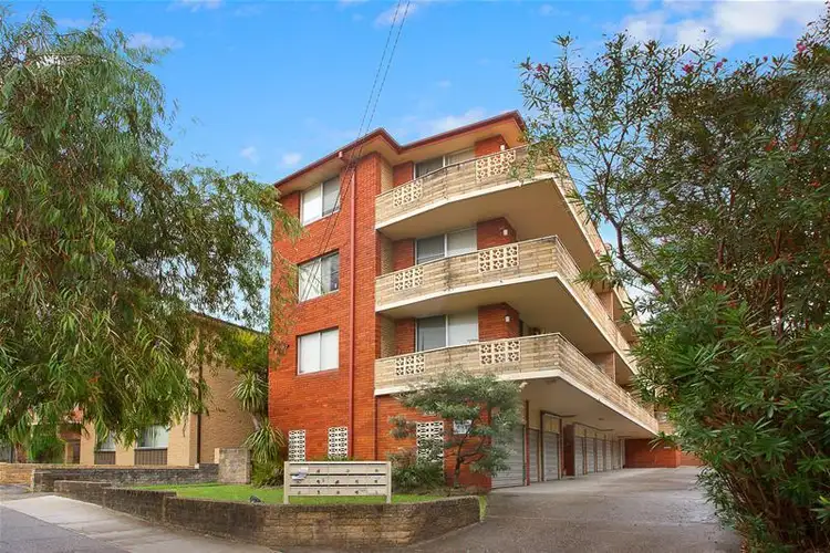 2/28 Westminster Avenue, Dee Why NSW 2099