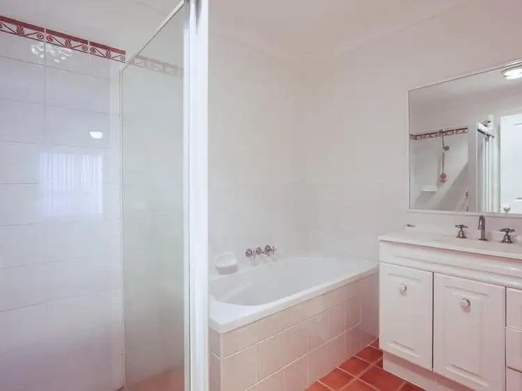 Sixth view of Homely unit listing, 2/7 Minmi  Road, Wallsend NSW 2287