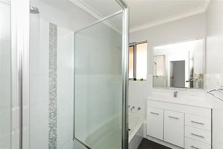 Seventh view of Homely house listing, 17 Emerald Place, Mount Richon WA 6112