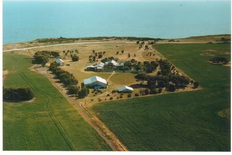 925 North Coast Road, Point Souttar SA 5575