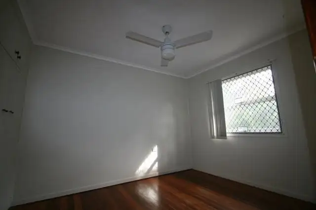 Seventh view of Homely apartment listing, 10 Stanhill Drive, Chevron Island QLD 4217