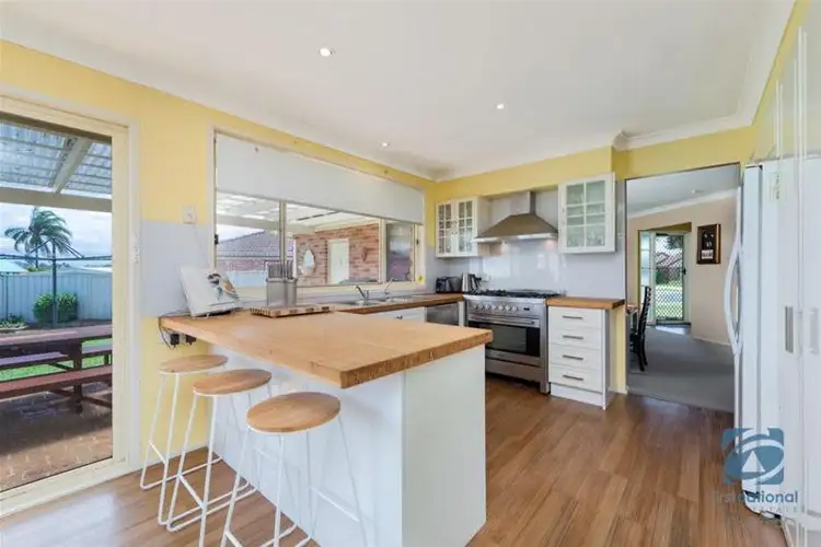 Second view of Homely house listing, 7 Walpa Place, Quakers Hill NSW 2763