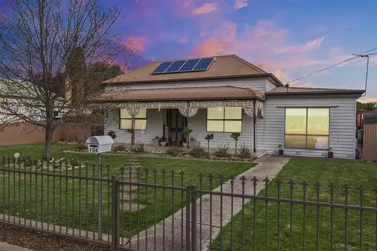 104 Moore Street, Ararat VIC 3377