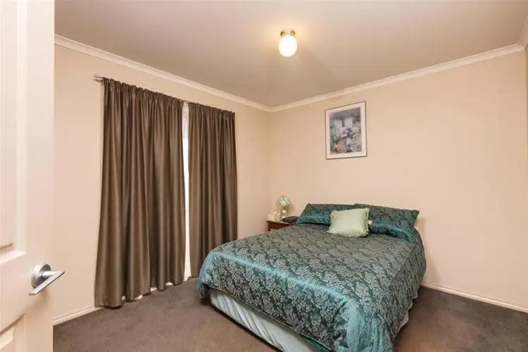 Seventh view of Homely house listing, 5 Orlando Court, Mildura VIC 3500