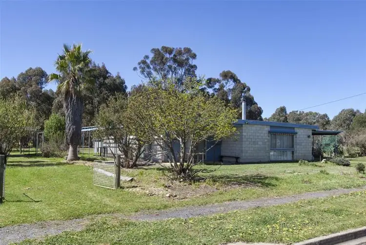 12 Burke Street, Landsborough VIC 3384