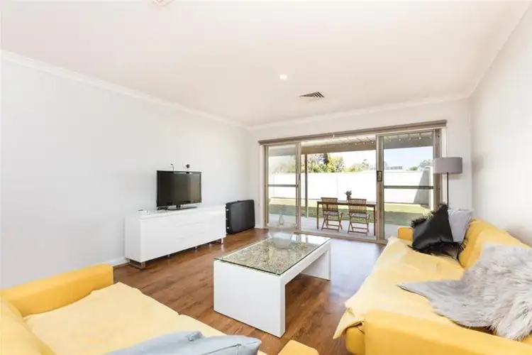 Second view of Homely townhouse listing, 468B Walnut Avenue, Mildura VIC 3500