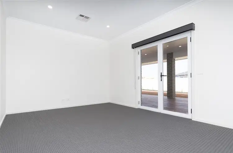 Sixth view of Homely house listing, 5 Toorak Drive, Irymple VIC 3498