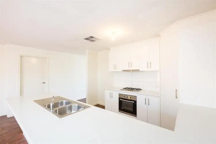 Fifth view of Homely townhouse listing, 536 Walnut Avenue, Mildura VIC 3500