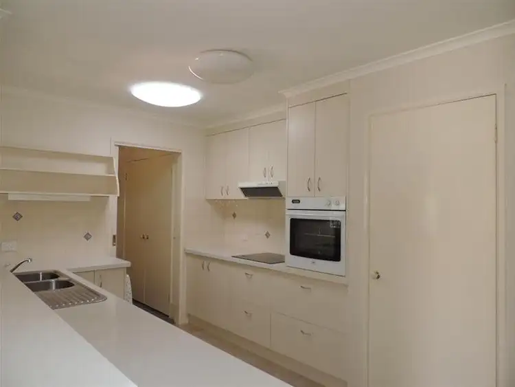 Third view of Homely house listing, 7 Norman Court, Bright VIC 3741
