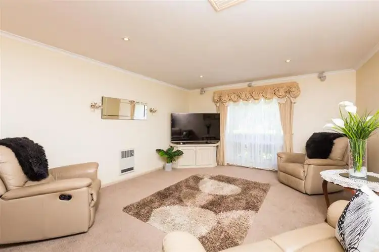Second view of Homely house listing, 3 Plant Court, Mildura VIC 3500